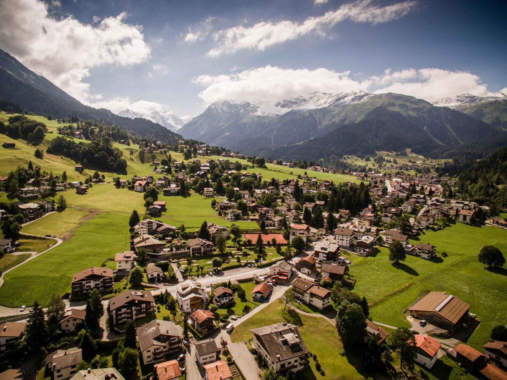 Hotel Sport Klosters-Serneus Exterior foto